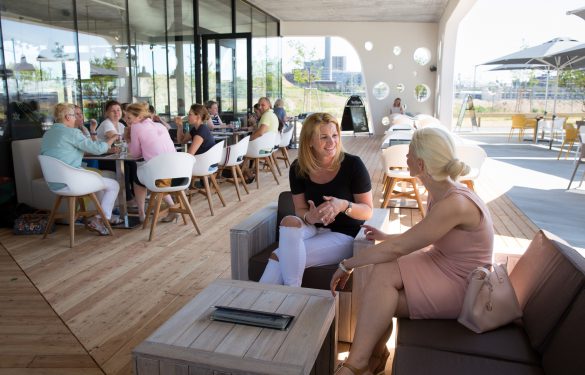 (c) www.annarauchenberger.com / Anna Rauchenberger – Wien, 02.07.2016 - Baeckerei DerMann - Filiale im Helmut Zilk Park, 1100 Wien