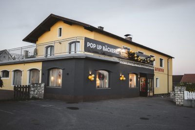 2483 Weigelsdorf, Kienergasse 1